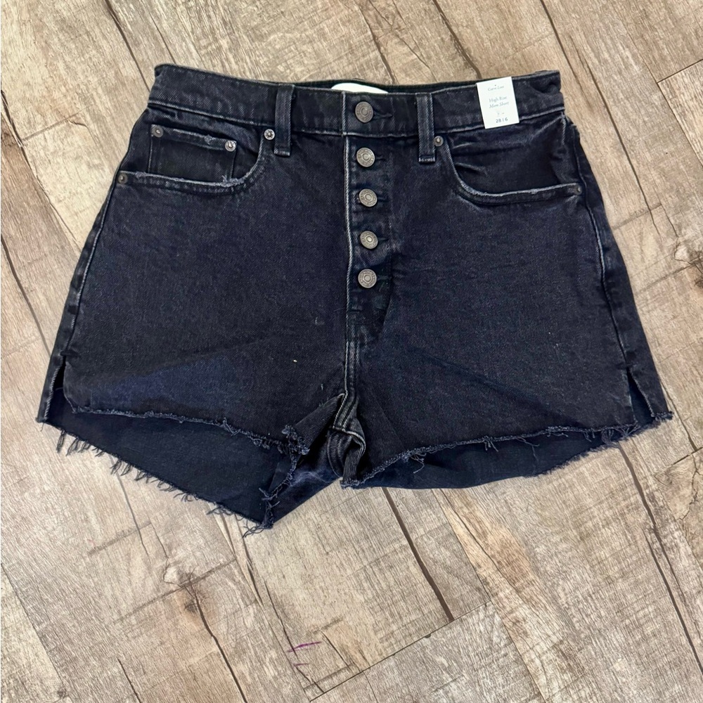 NWT Abercrombie‎ & Fitch Curve Love High Rise Mom Shorts 28/6 Black Frayed